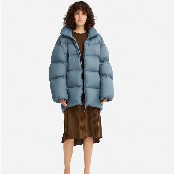 Uniqlo U oversized Down Jacket Size M Uniqlo U oversized Down Jacket Size M